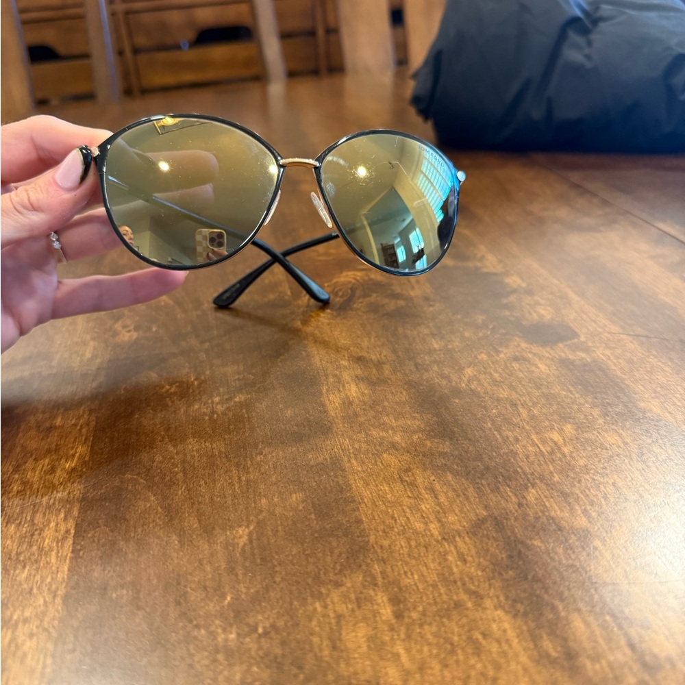 Tom Ford Gold/Green Tinted Tom Ford Sunglasses